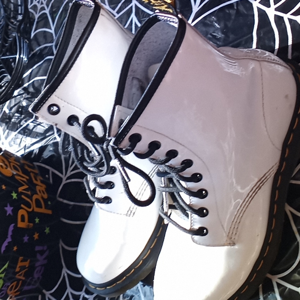 White doc Martin's size 8